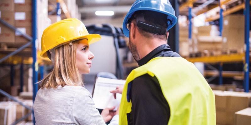 Health & safety manager discussing rules to an employee